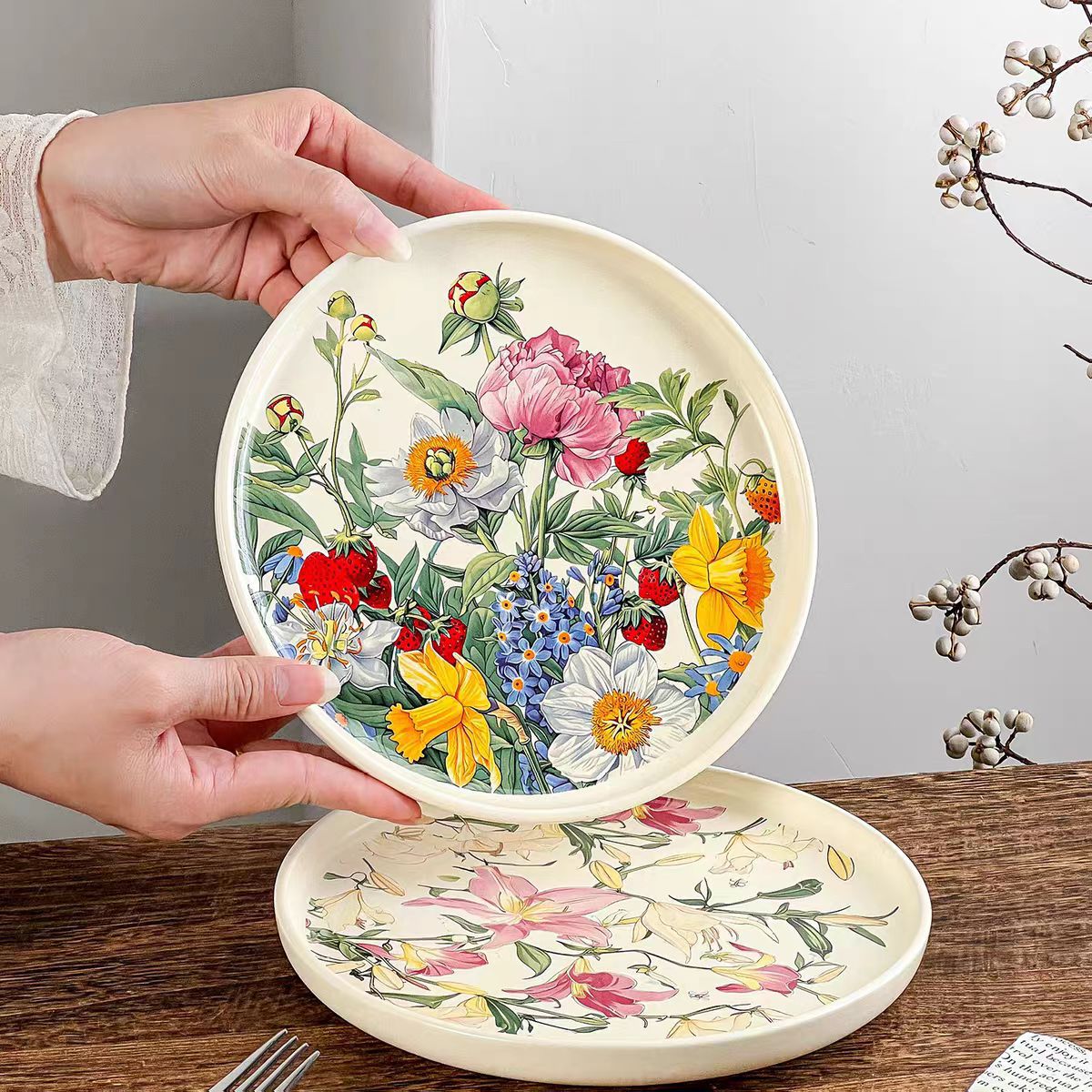 จานเซรามิคลายดอกไม้สุดโรแมนติก - Vintage Collectible Dishes บทวิจารณ์และราคา