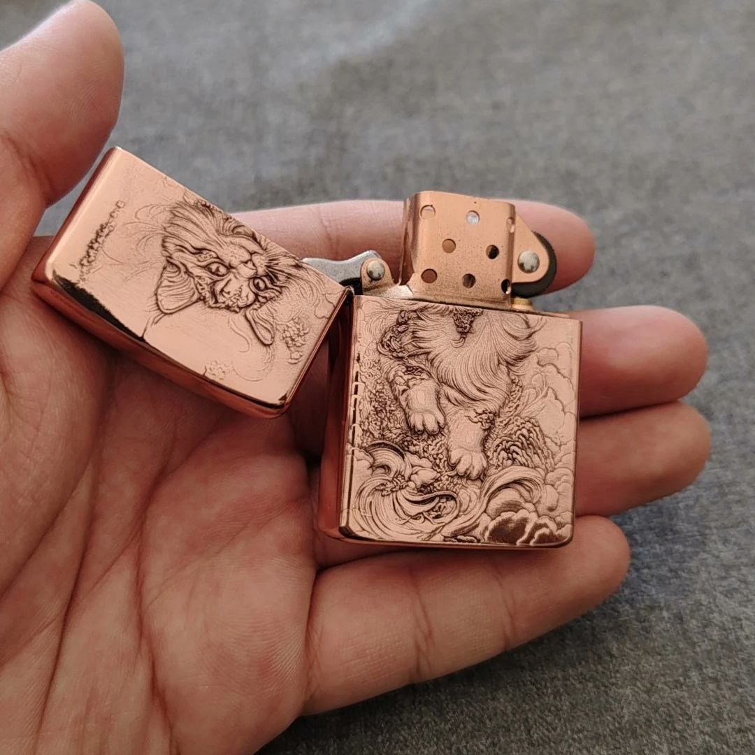 ไฟแช็คทองแดงสีแดงลายนูนรูปแมว  - Vintage Collectible Lighters บทวิจารณ์และราคา
