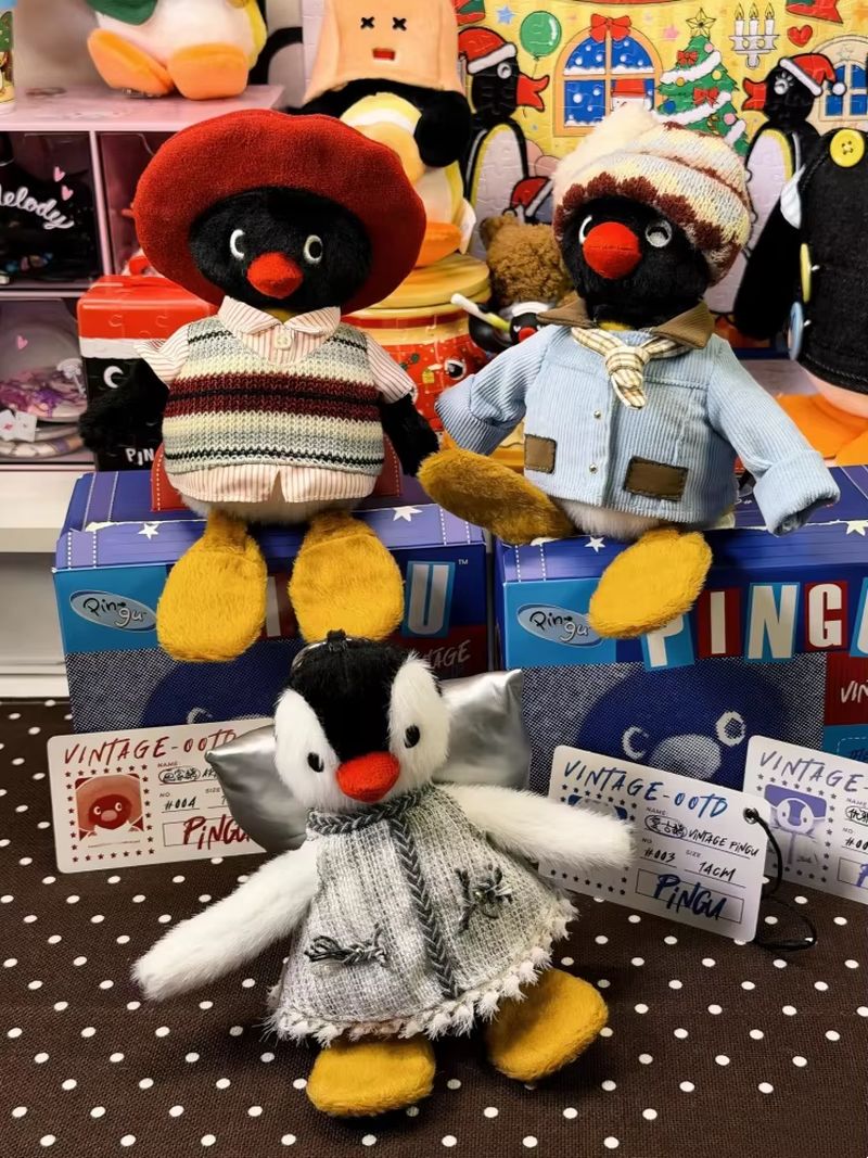 กล่องสุ่ม Pingu ฉลองครบรอบ 45  - Vintage Collectible Toys For Sale บทวิจารณ์และราคา